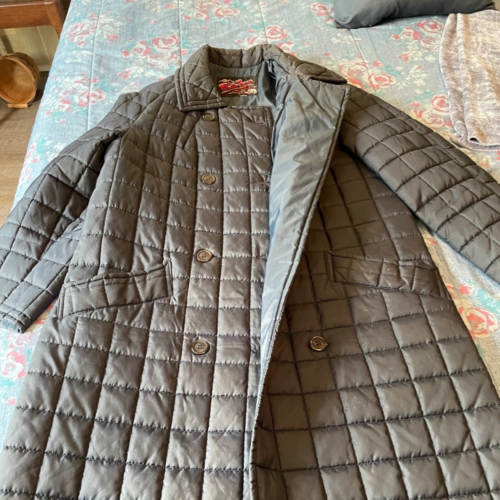 Vintage White Bear of St. Paul puffer coat